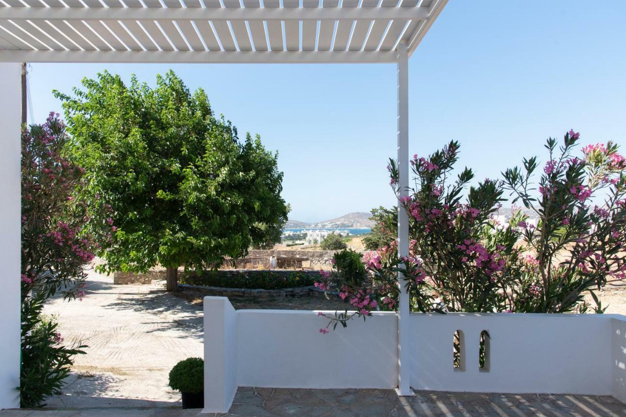 Villa Tonia Parasporos Esterno foto