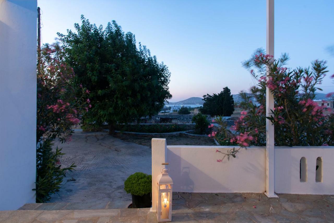 Villa Tonia Parasporos Esterno foto